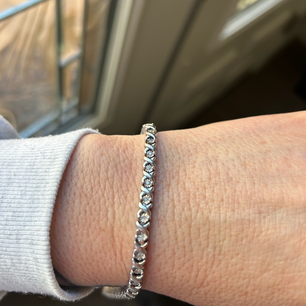 Sterling silver tennis bracelet - Picture 4 of 7